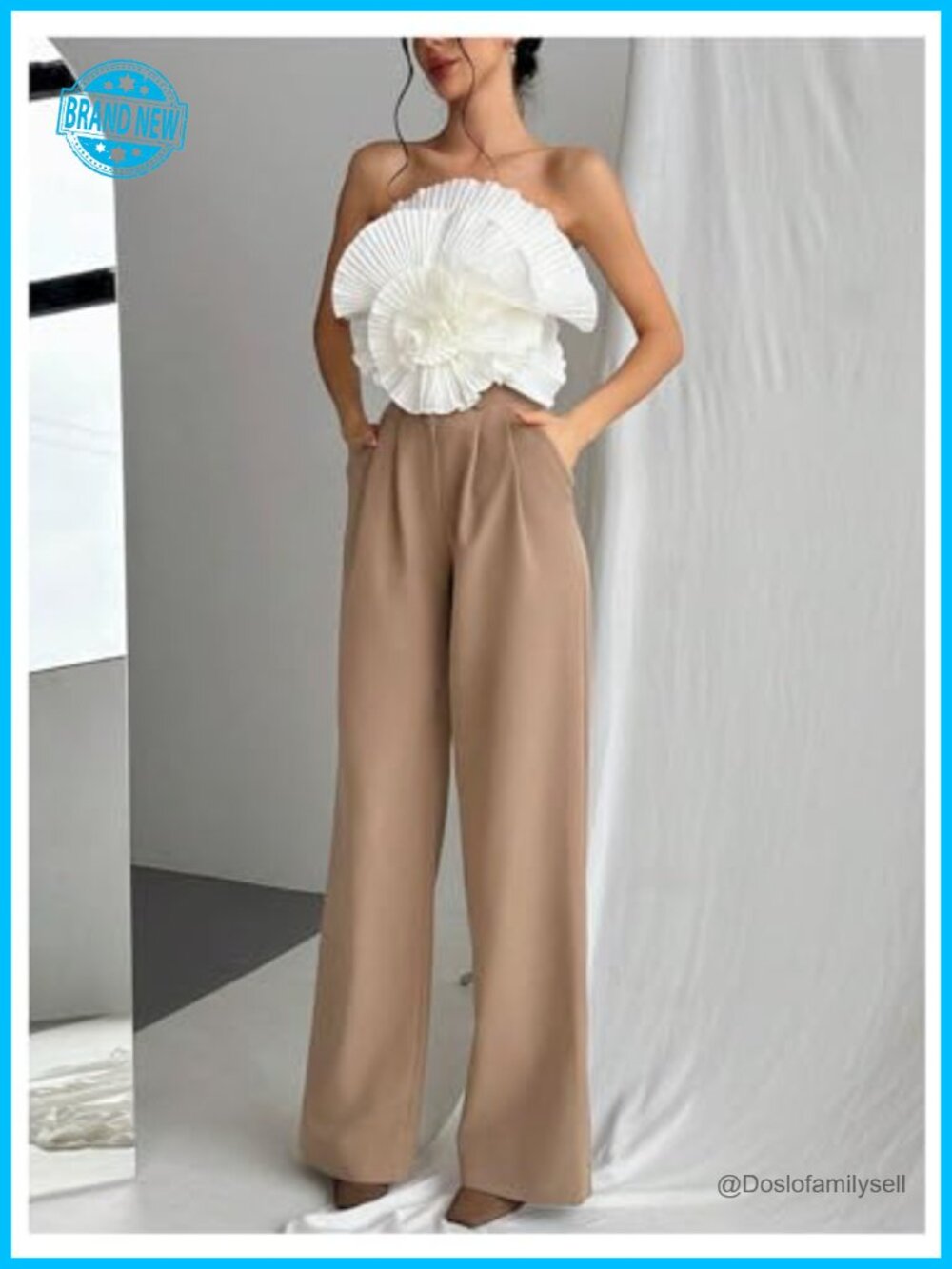 3D Flower Decor Strapless Bandeau Crop Top Sleeveless Tube Top - Picture 5 of 5